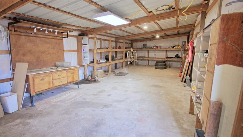 584 W Alamo Road, Bowie TX 76230 - Photo 22