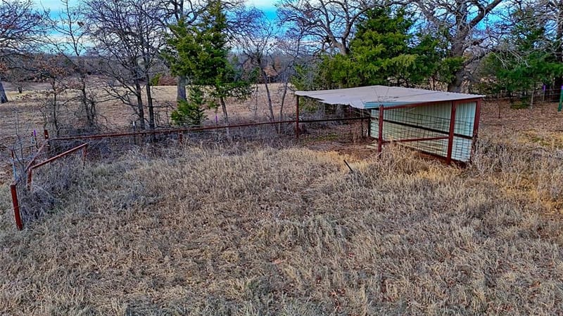 584 W Alamo Road, Bowie TX 76230 - Photo 30