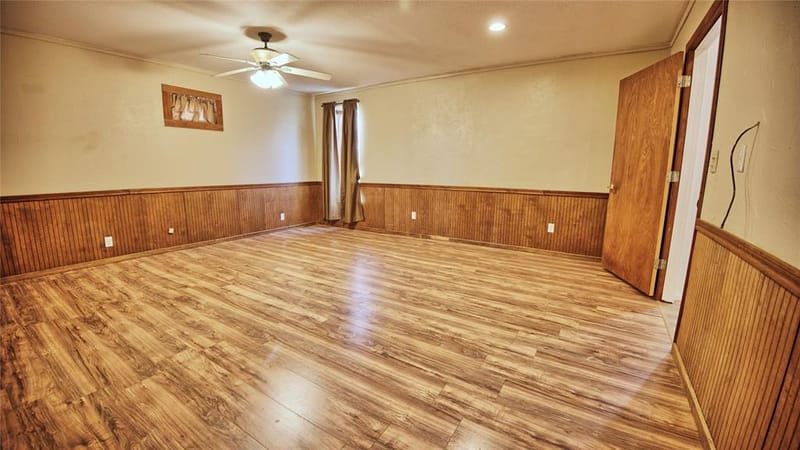 584 W Alamo Road, Bowie TX 76230 - Photo 15