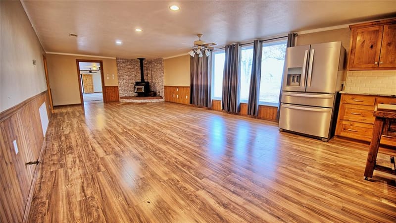 584 W Alamo Road, Bowie TX 76230 - Photo 4