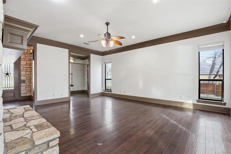 3806 Lakeshore Drive, Weatherford TX 76087 - Photo 8