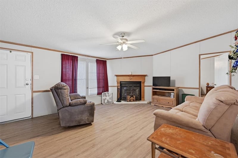 227 Sheryl Lane, Denison TX 75021 - Photo 6