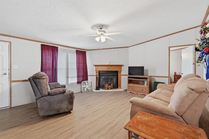 227 Sheryl Lane, Denison TX 75021 - Photo 4