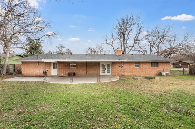 2208 Lake Forest Drive, Waco TX 76708 - Photo 26