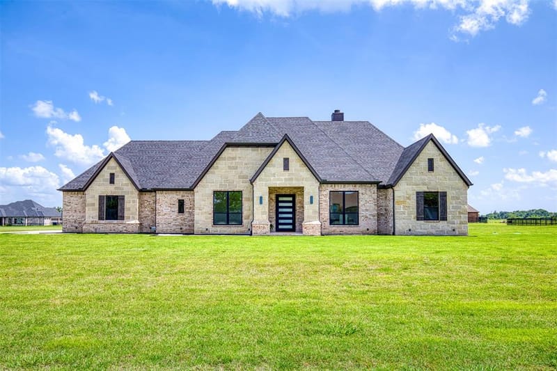 1355 Canyon Lake Road, Wills Point TX 75169