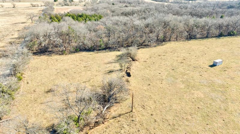 3356 OLD DORCHESTER RD, Sherman TX 75092 - Photo 8