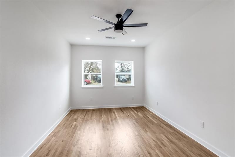 2145 Major Drive, Dallas TX 75227 - Photo 10