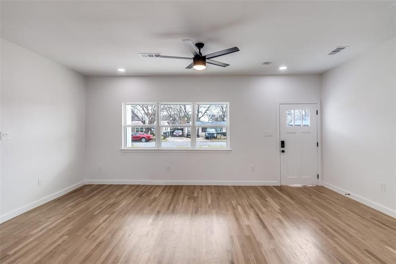 2145 Major Drive, Dallas TX 75227 - Photo 8