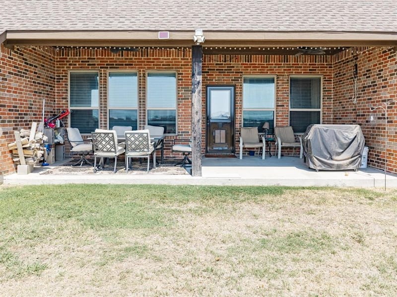 217 Heather Lane, Decatur TX 76234 - Photo 7