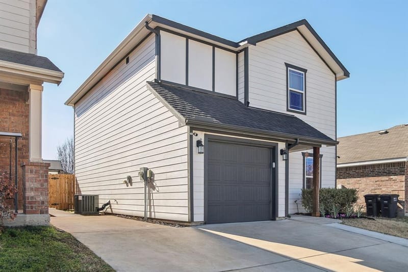 6165 River Pointe Drive, Fort Worth TX 76114 - Photo 2
