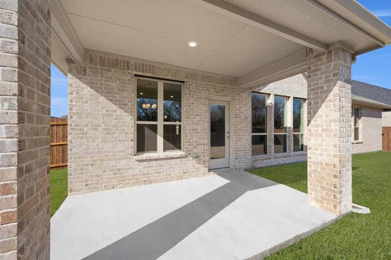 931 Richard Pittmon Drive, DeSoto TX 75115 - Photo 29