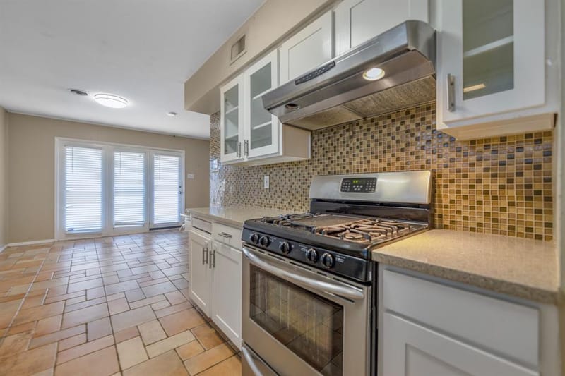 518 Worcester Way, Richardson TX 75080 - Photo 14