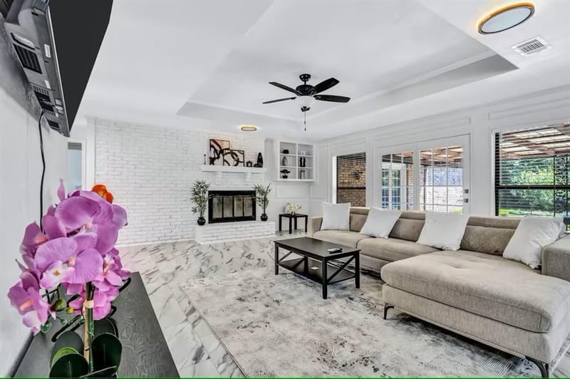 3402 S Glenbrook Drive, Garland TX 75041