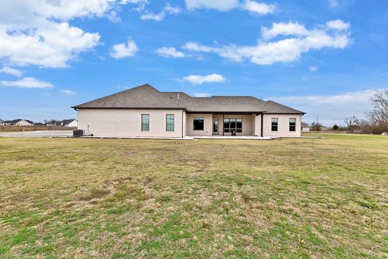 580 County Road 3422, Wills Point TX 75169 - Photo 2