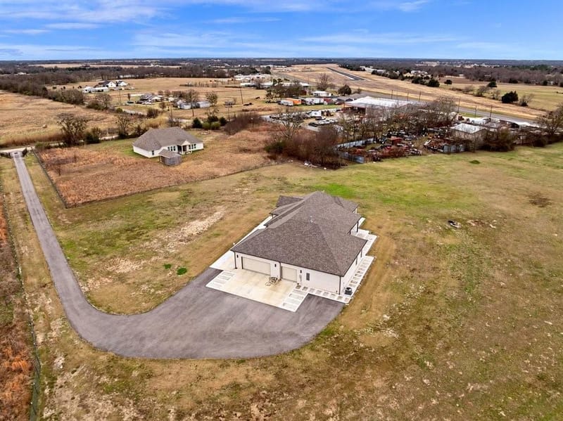 580 County Road 3422, Wills Point TX 75169 - Photo 6