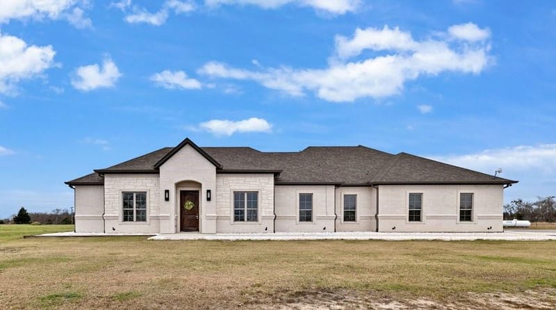 580 County Road 3422, Wills Point TX 75169