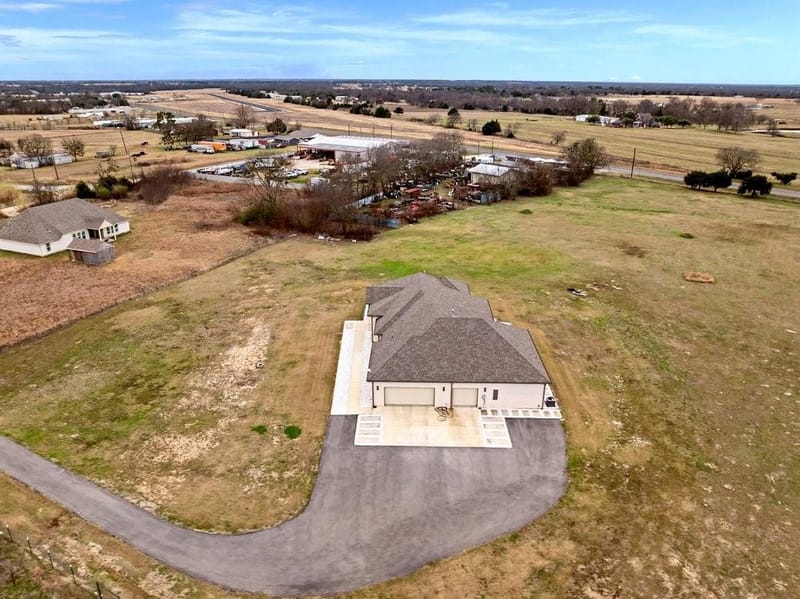 580 County Road 3422, Wills Point TX 75169 - Photo 8
