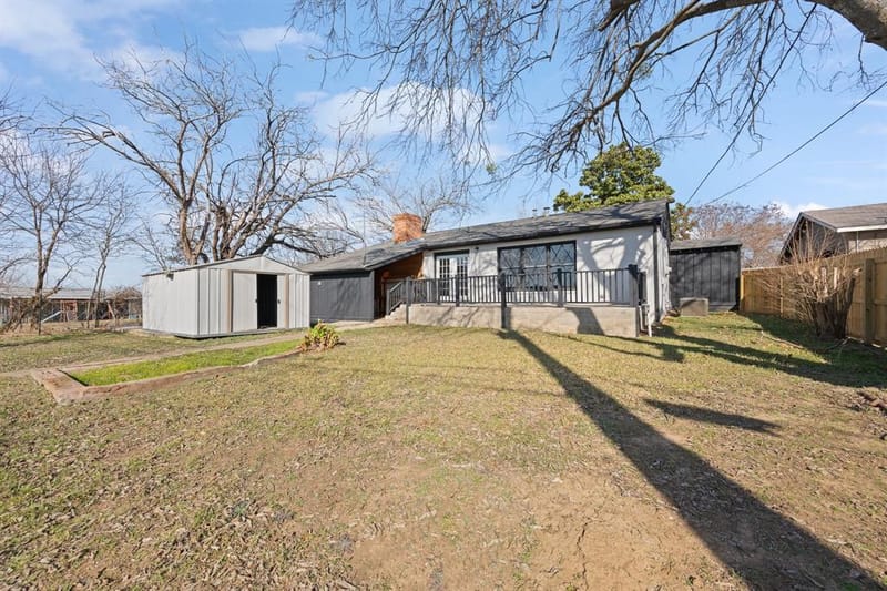 108 Hilltop Drive, Grandview TX 76050 - Photo 27