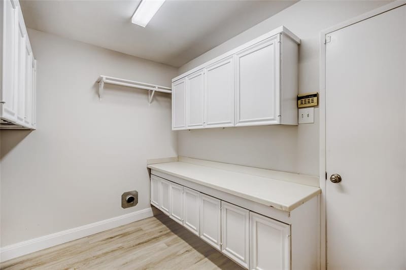 6639 Winterwood Lane, Dallas TX 75248 - Photo 24