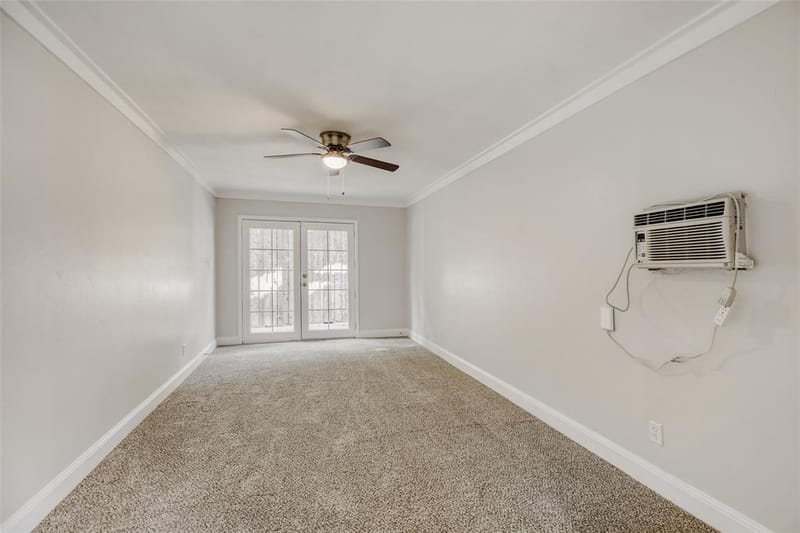 6639 Winterwood Lane, Dallas TX 75248 - Photo 18