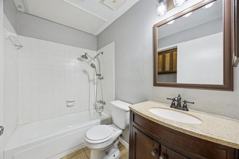 6814 Dolphin Circle, Rowlett TX 75088 - Photo 6