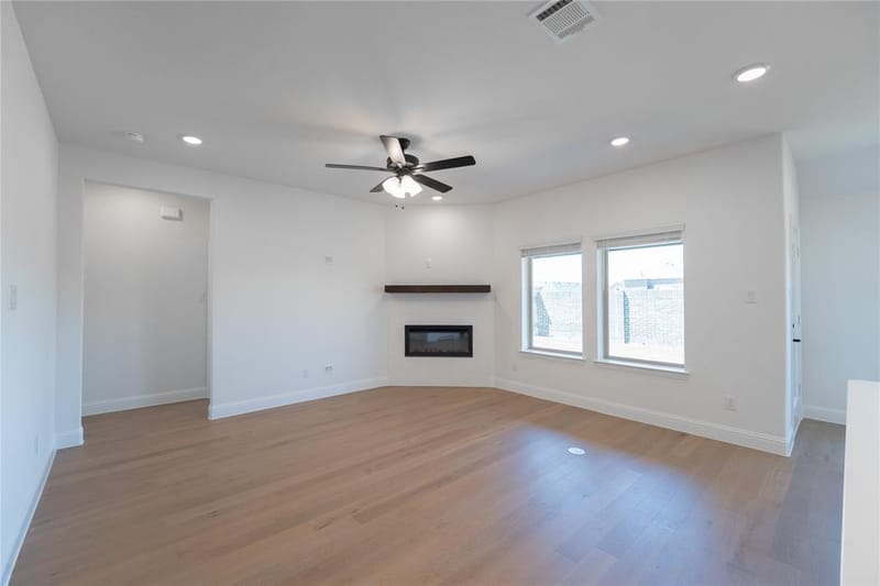 2212 Valencia Drive, Little Elm TX 75068 - Photo 6