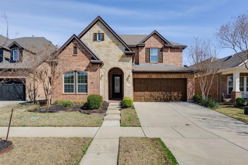 220 Sunrise Drive, Argyle TX 76226