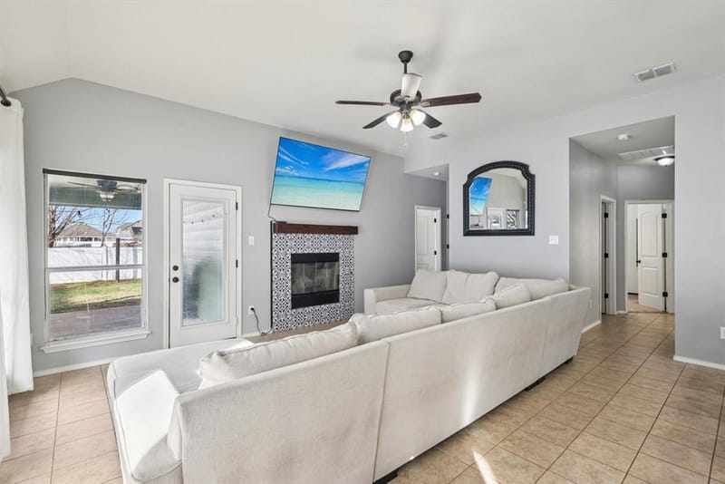 1633 Mary Lane, Providence Village TX 76227 - Photo 2