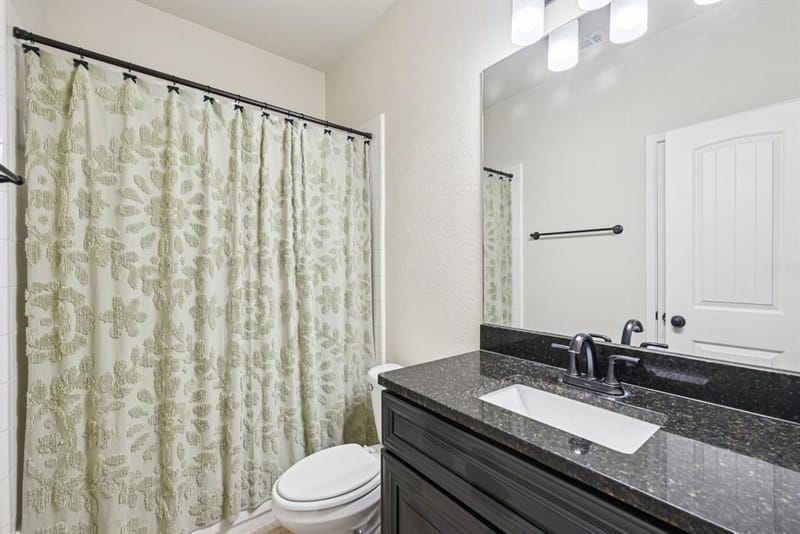 1633 Mary Lane, Providence Village TX 76227 - Photo 24