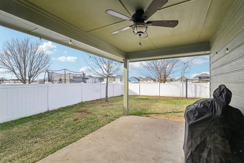 1633 Mary Lane, Providence Village TX 76227 - Photo 21