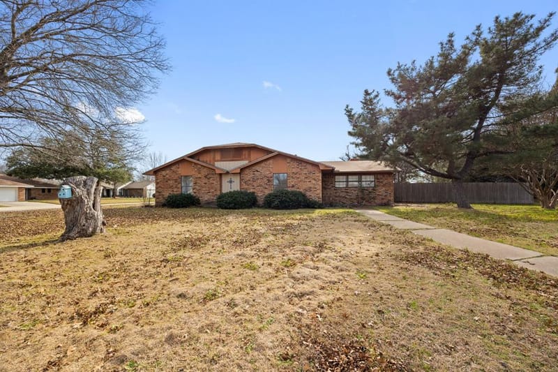 2736 Chebi Lane, Denton TX 76209 - Photo 2