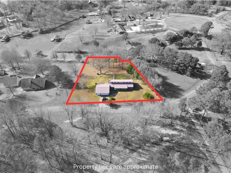 132 CR 2933, Pittsburg TX 75686 - Photo 2
