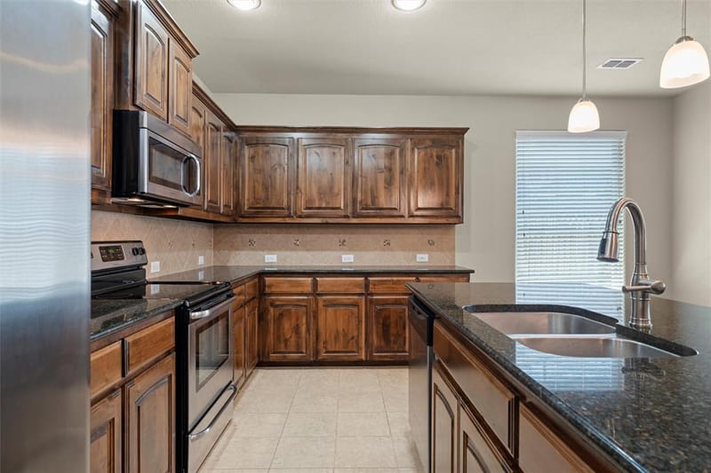 1037 Doe Meadow Drive, Fort Worth TX 76028 - Photo 4
