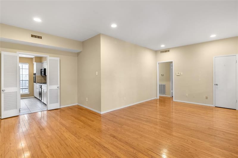 6011 E University Boulevard E # 247, Dallas TX 75206 - Photo 9