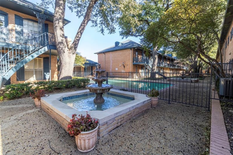 6011 E University Boulevard E # 247, Dallas TX 75206 - Photo 18