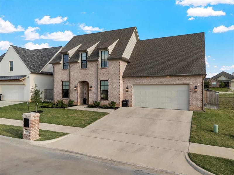 12014 Kenai Circle, Woodway TX 76712 - Photo 26