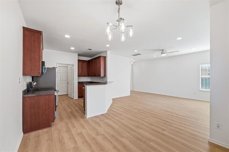 3221 Judge Holland Lane, Plano TX 75025 - Photo 11