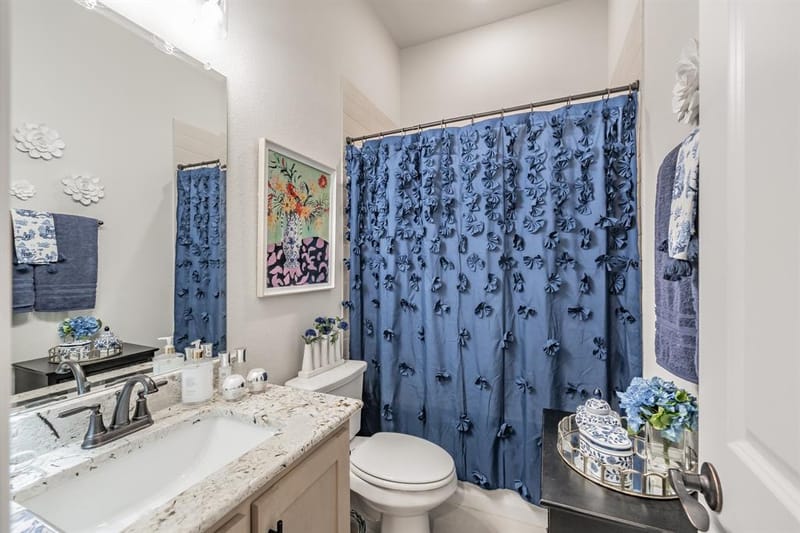 1076 Fleetwood Drive, Justin TX 76247 - Photo 7