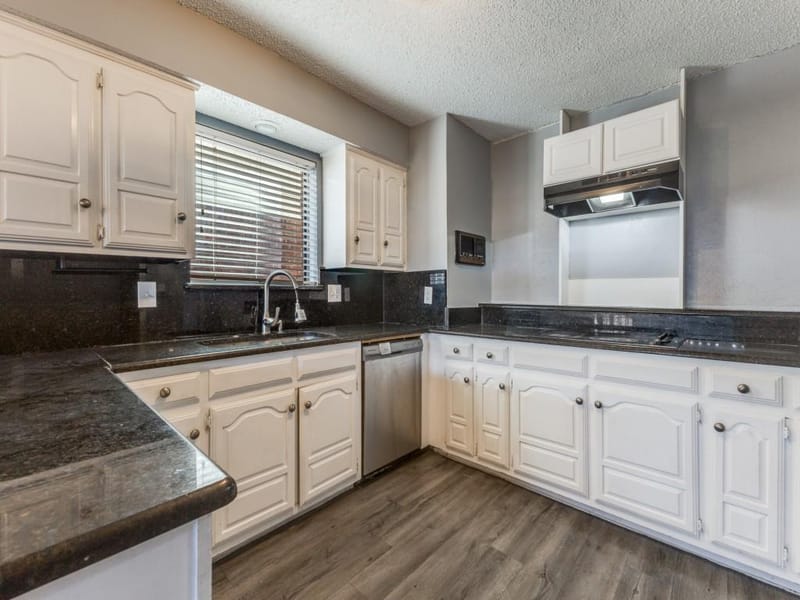 205 Benwynd Drive, Mesquite TX 75149 - Photo 11