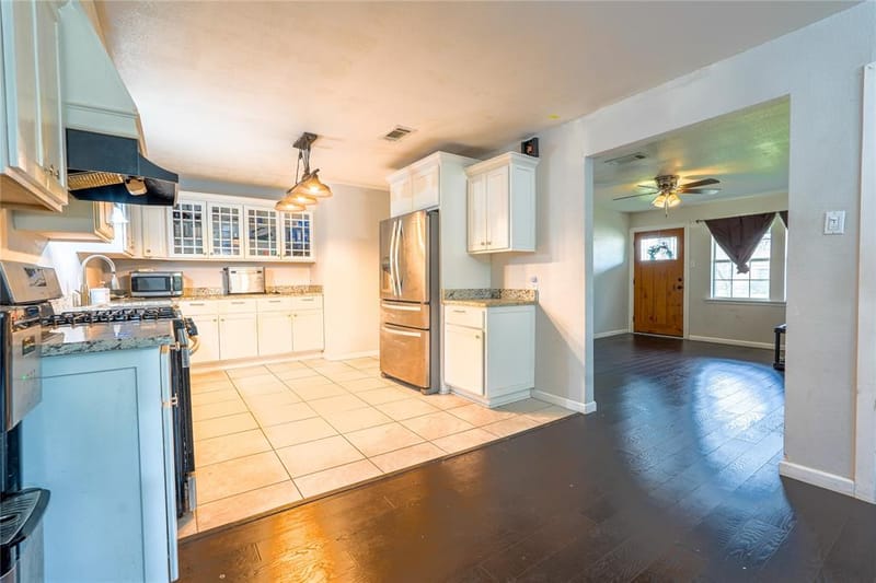 200 W Greenbriar Street, Robinson TX 76706 - Photo 6