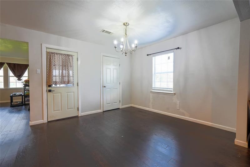 200 W Greenbriar Street, Robinson TX 76706 - Photo 12