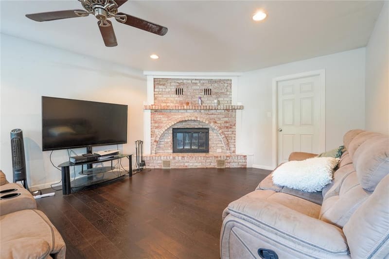 200 W Greenbriar Street, Robinson TX 76706 - Photo 15