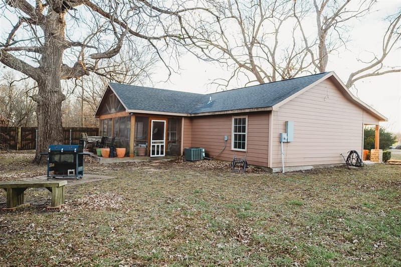6078 E Line Road, Whitewright TX 75491 - Photo 6