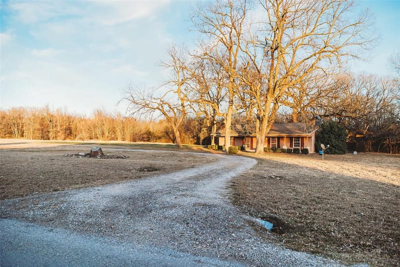 6078 E Line Road, Whitewright TX 75491 - Photo 11