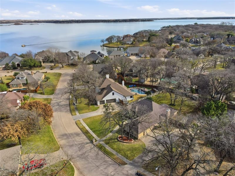 1312 Crows Nest Court, Azle TX 76020 - Photo 7