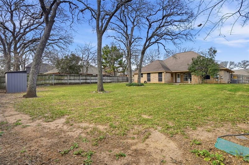 1312 Crows Nest Court, Azle TX 76020 - Photo 25