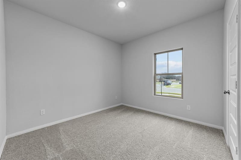 607 Forest Haven Drive, Van Alstyne TX 75495 - Photo 7