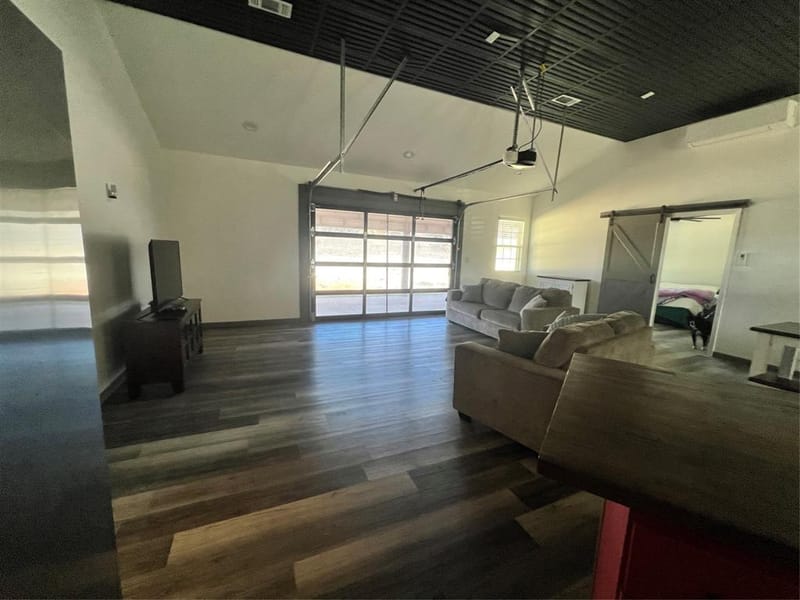 149 Comanche Hills, Comanche TX 76442 - Photo 18