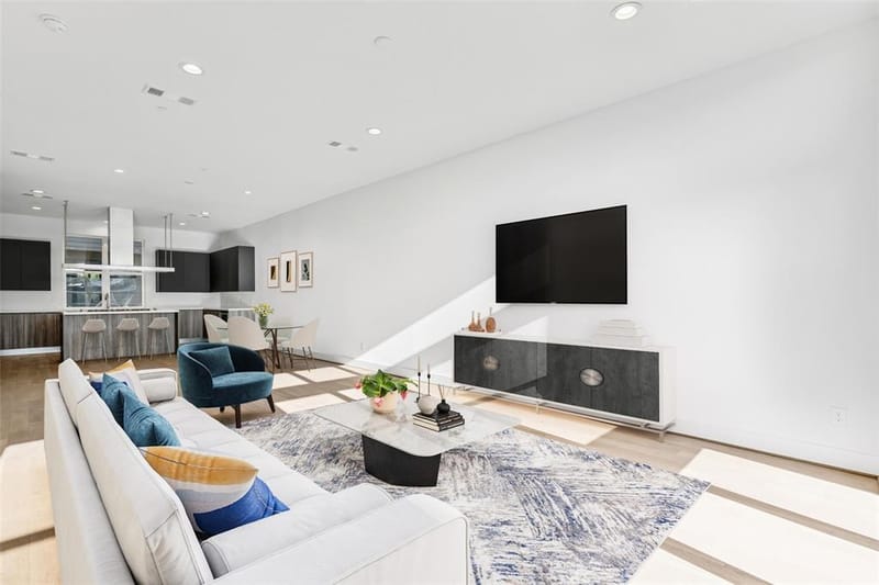3040 Chimes Street, Dallas TX 75219