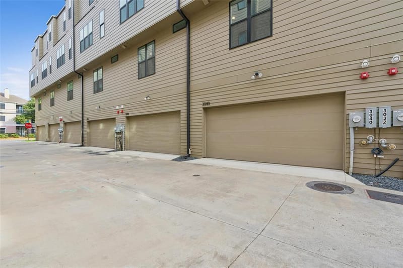 3040 Chimes Street, Dallas TX 75219 - Photo 37